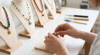 11 Best Jewelry Display Stands for Handcrafted Accessories in 2026