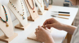 11 Best Jewelry Display Stands for Handcrafted Accessories in 2026